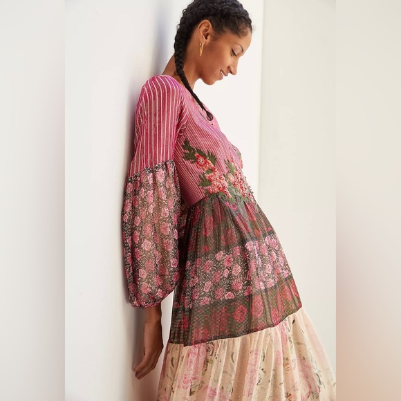 Anthropologie Mynah's Reynu Taandon Embroidered Floral Shimmer Maxi Dress - Picture 5 of 12